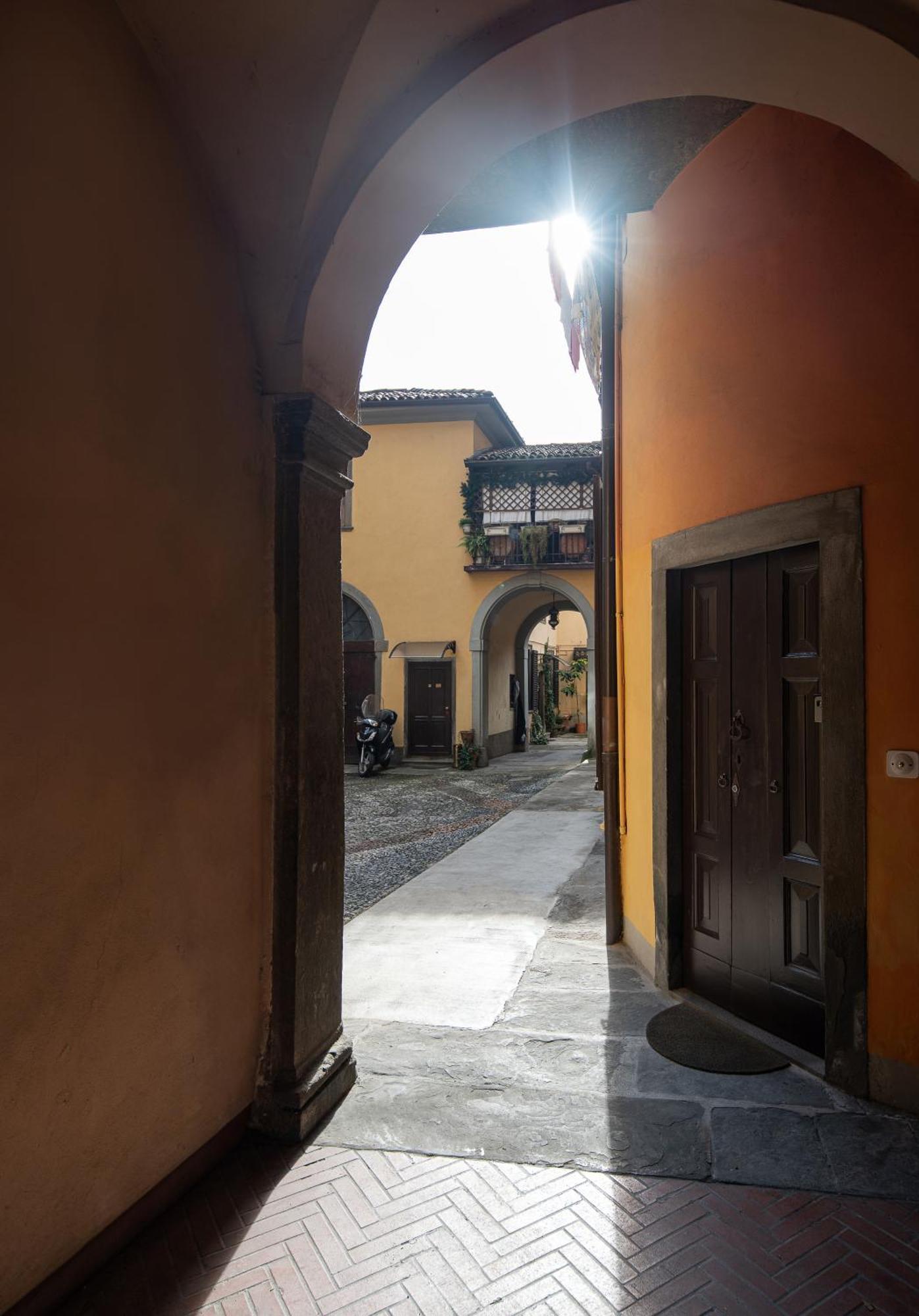 Il cielo in una stanza Bergamo Esterno foto