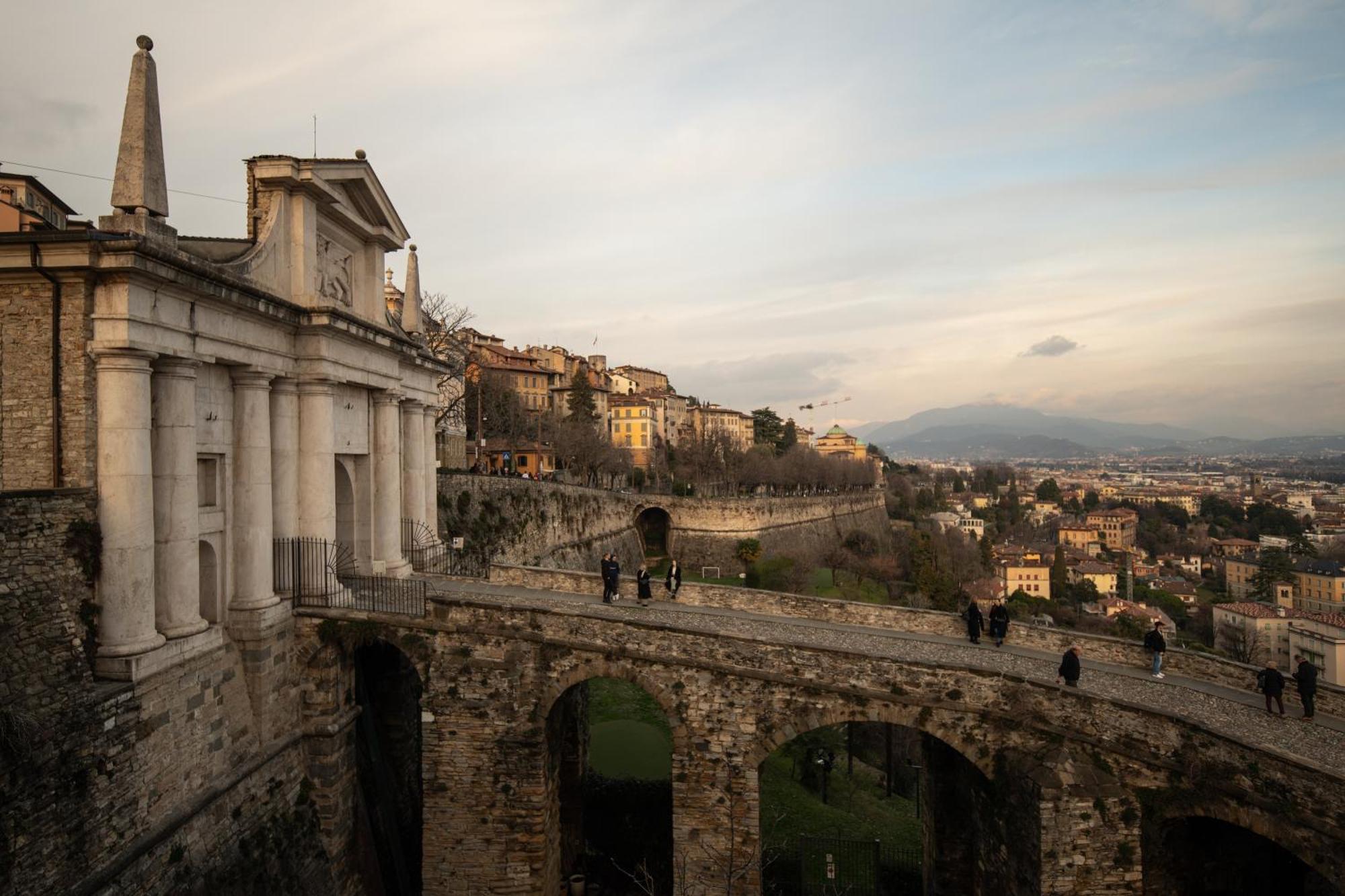 Il cielo in una stanza Bergamo Esterno foto